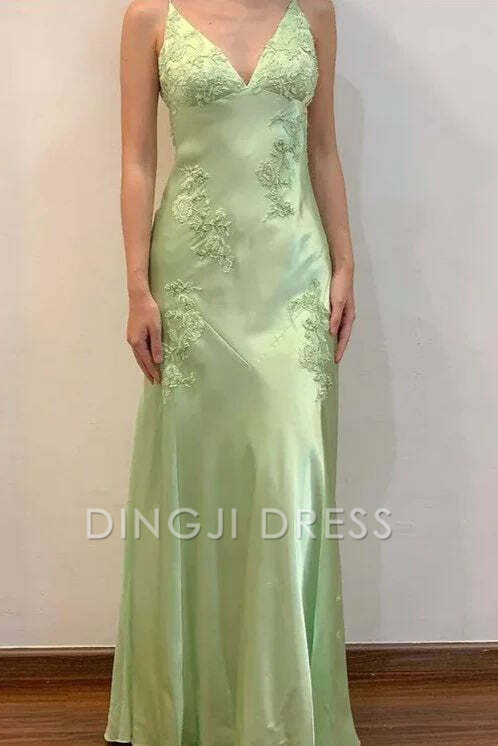 DingJiDress Formal Dress Elegant A-Line V-Neck Appliques Backless Party Fashion Prom Dress