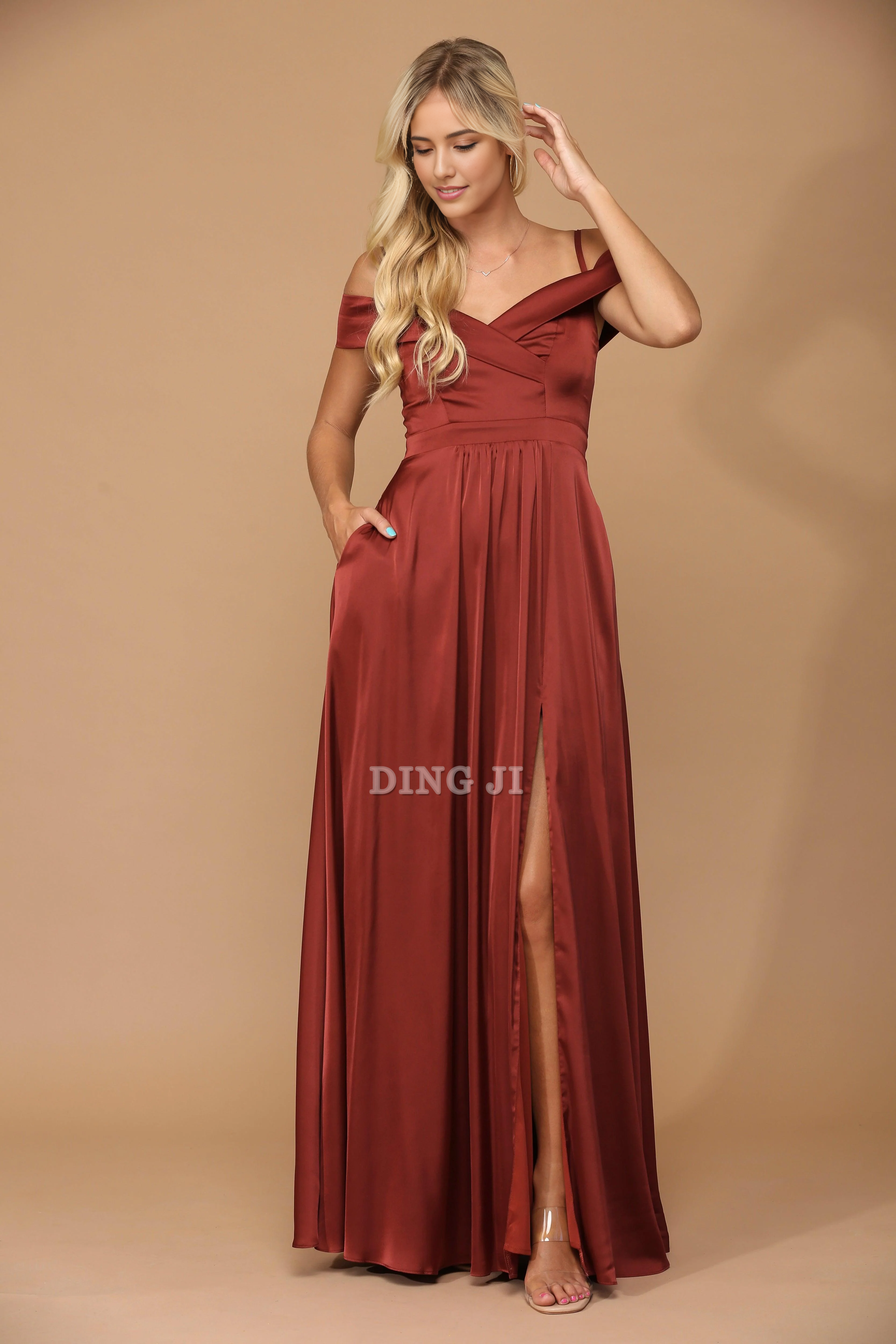 DingJiDress Bridesmaid Dresses Satin Spaghetti Strap Off Shoulder Sweetheart Neckline High Slit Exquisite Dress Wedding Guests Dresses
