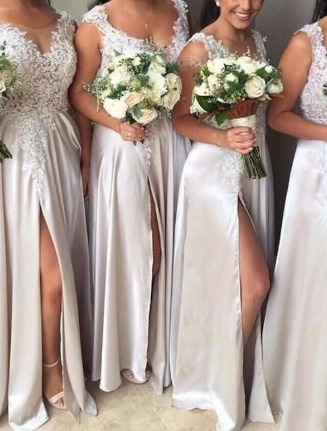 A-Line Bridesmaid Dress V Neck Sleeveless Elegant Sweep / Brush Train Lace / Charmeuse with Split