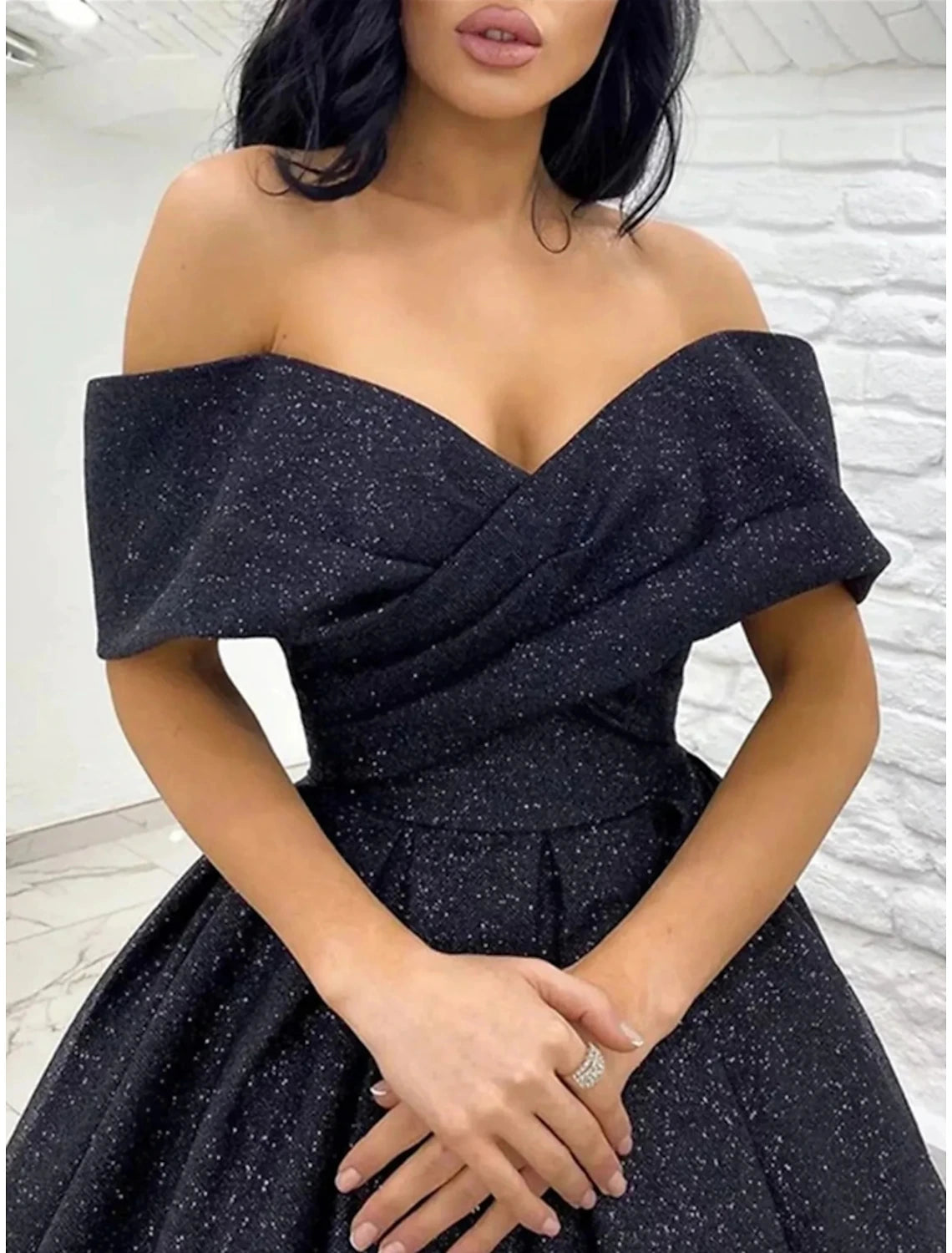 A-Line Prom Dresses Glittering Dress Black Tie Gala Sweep / Brush Train Short Sleeve Off Shoulder Sequined with Glitter Pleats