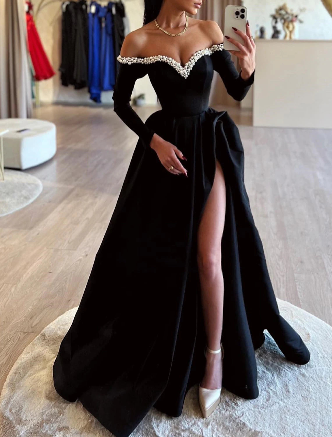 A-Line Evening Gown Black Dress Dress Formal Masquerade Sweep / Brush Train Long Sleeve Off Shoulder Satin with Pearls