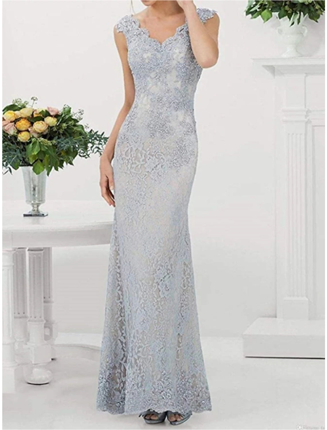 Sheath / Column Mother of the Bride Dress Wedding Guest Party Elegant V Neck Floor Length Lace Sleeveless with Pleats