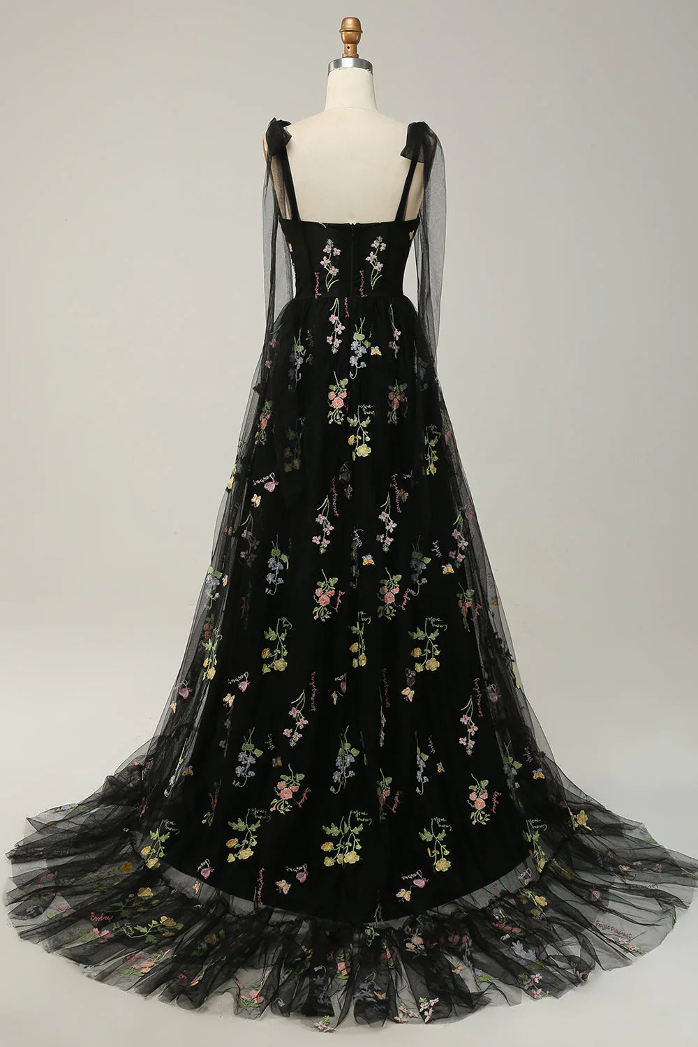 DingJiDress Green Tulle A Line Corset Plus Size Prom Dress with Embroidered