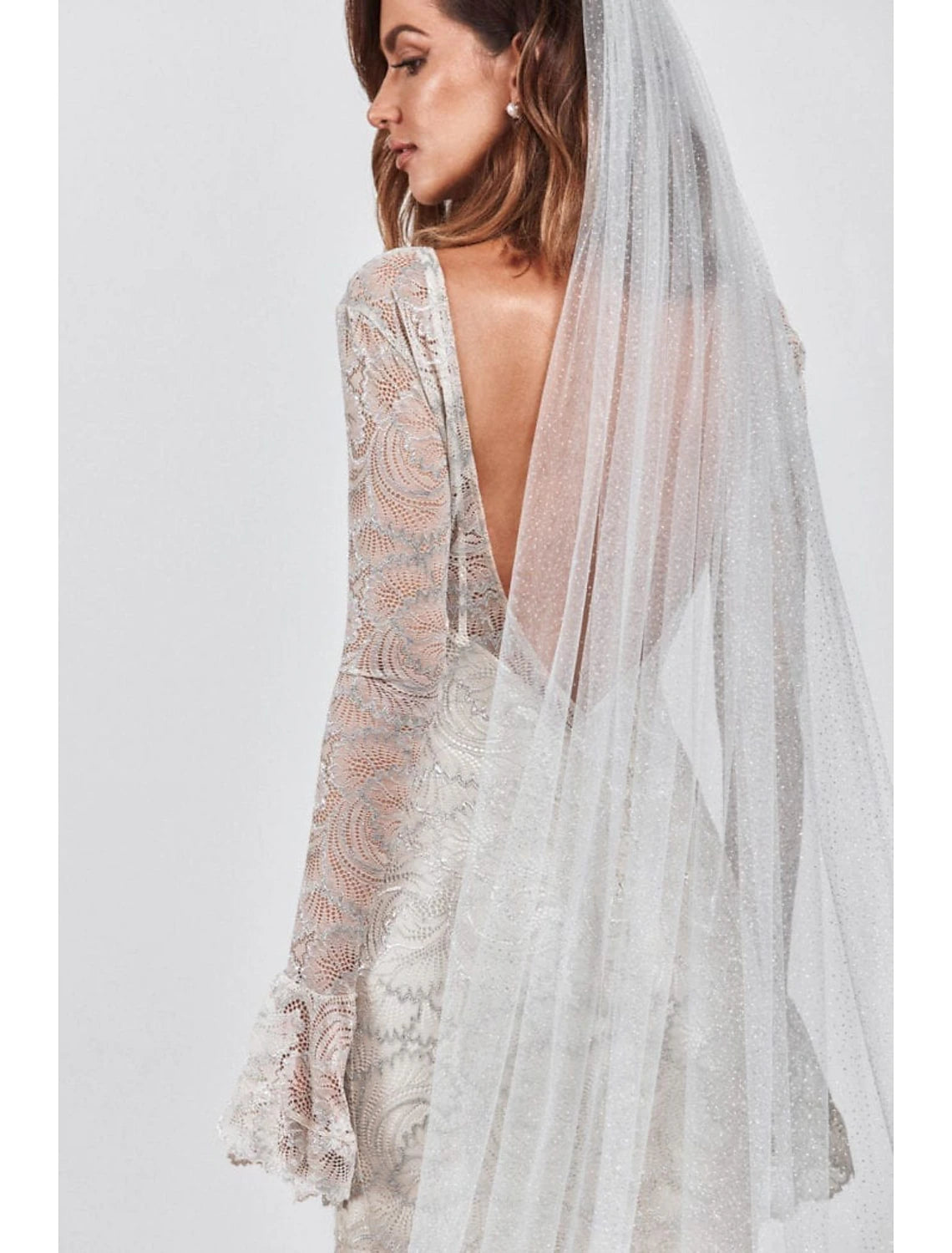 DingJiDress One-tier Sparkle & Shine Wedding Veil Cathedral Veils with Sequin 110.24 in (280cm) Tulle