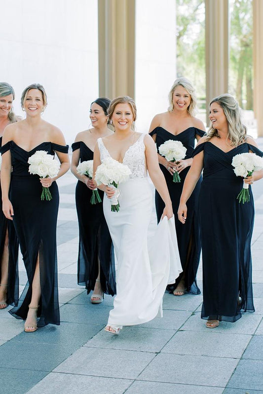 Elegant Black Chiffon Mermaid Off-Shoulder V-Neck Sleeveless Pleated Side Slit Low Cost Floor Length Bridesmaid Dresses