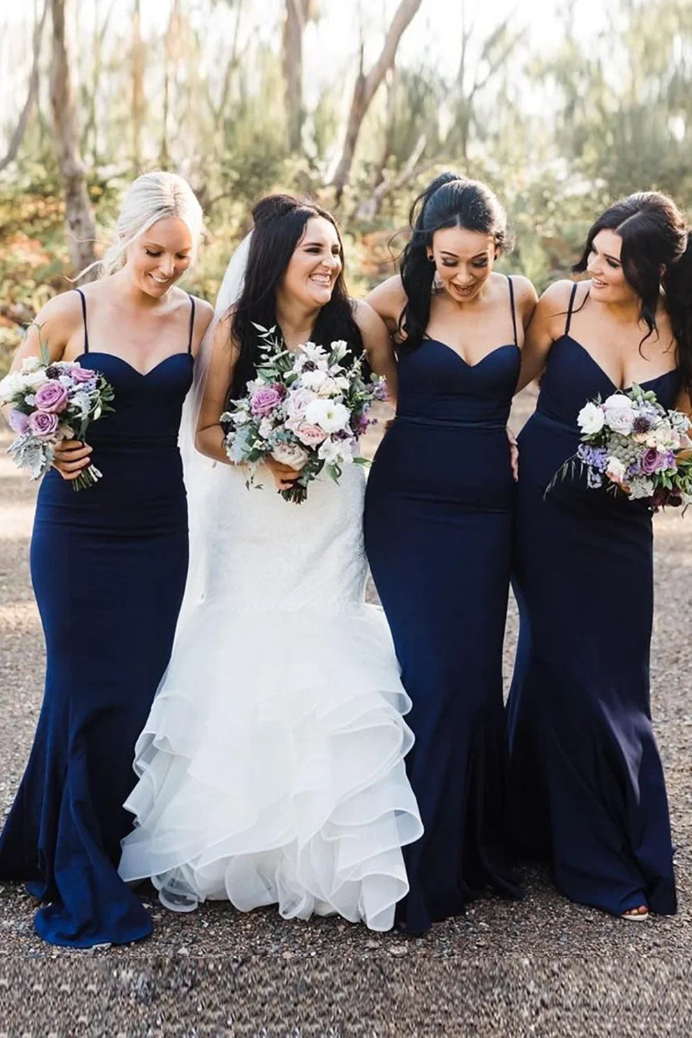 Elegant Navy Mermaid Spaghetti Straps Sweetheart Neckline Sleeveless Backless Low cost Floor Length Bridesmaid Dresses