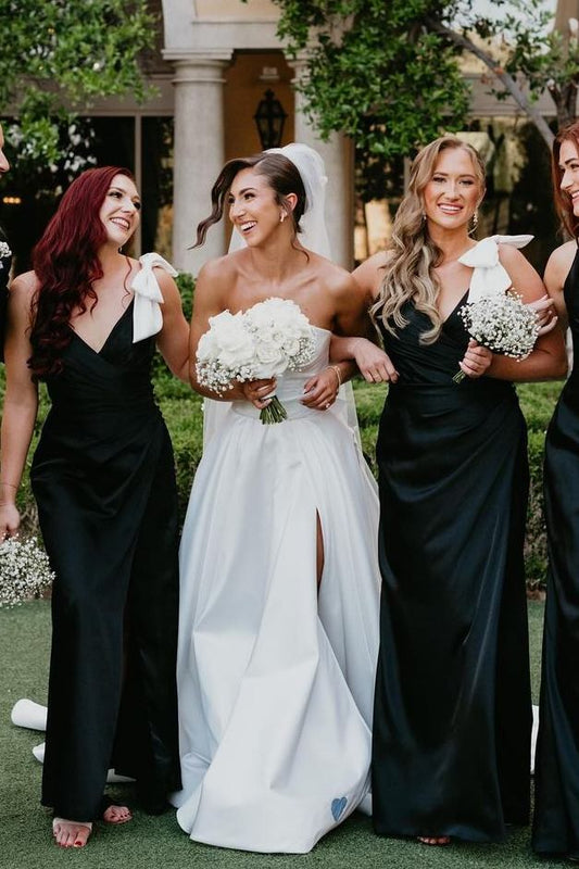 Classic Black Satin Mermaid Spaghetti Straps V-Neck with White Bow Pleated Side Fork Low Cost Floor Length Bridesmaid Dresses