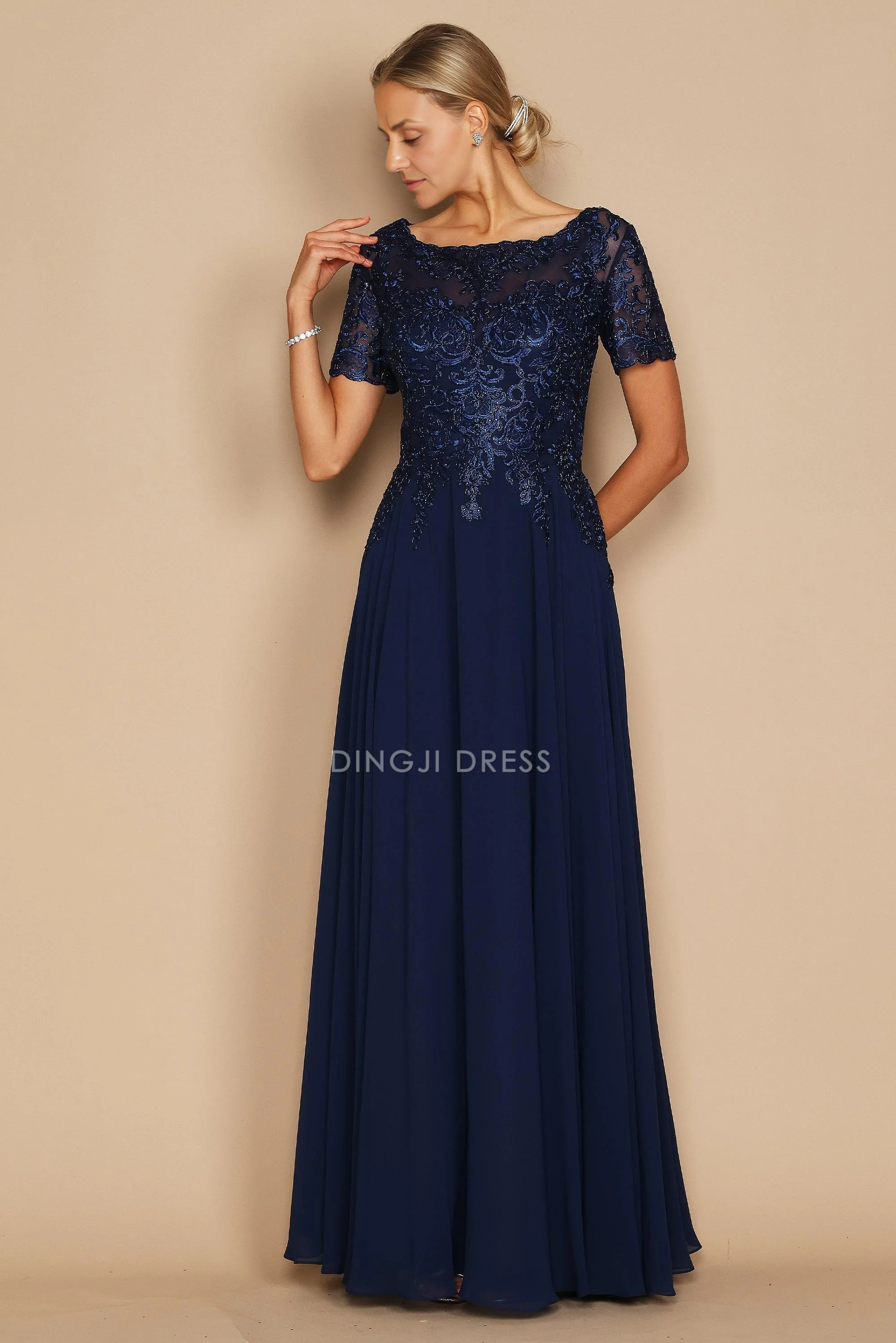 DingJiDress Evening Dress Exquisite A Line Round Neck Short Sleeve Lace Appliques Fashion Retro Long Mother Of The Bride Dress
