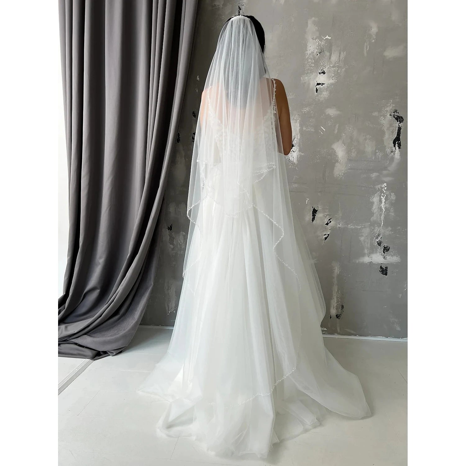 DingJiDress One-tier Stylish / Simple Wedding Veil Chapel Veils with Beading Tulle