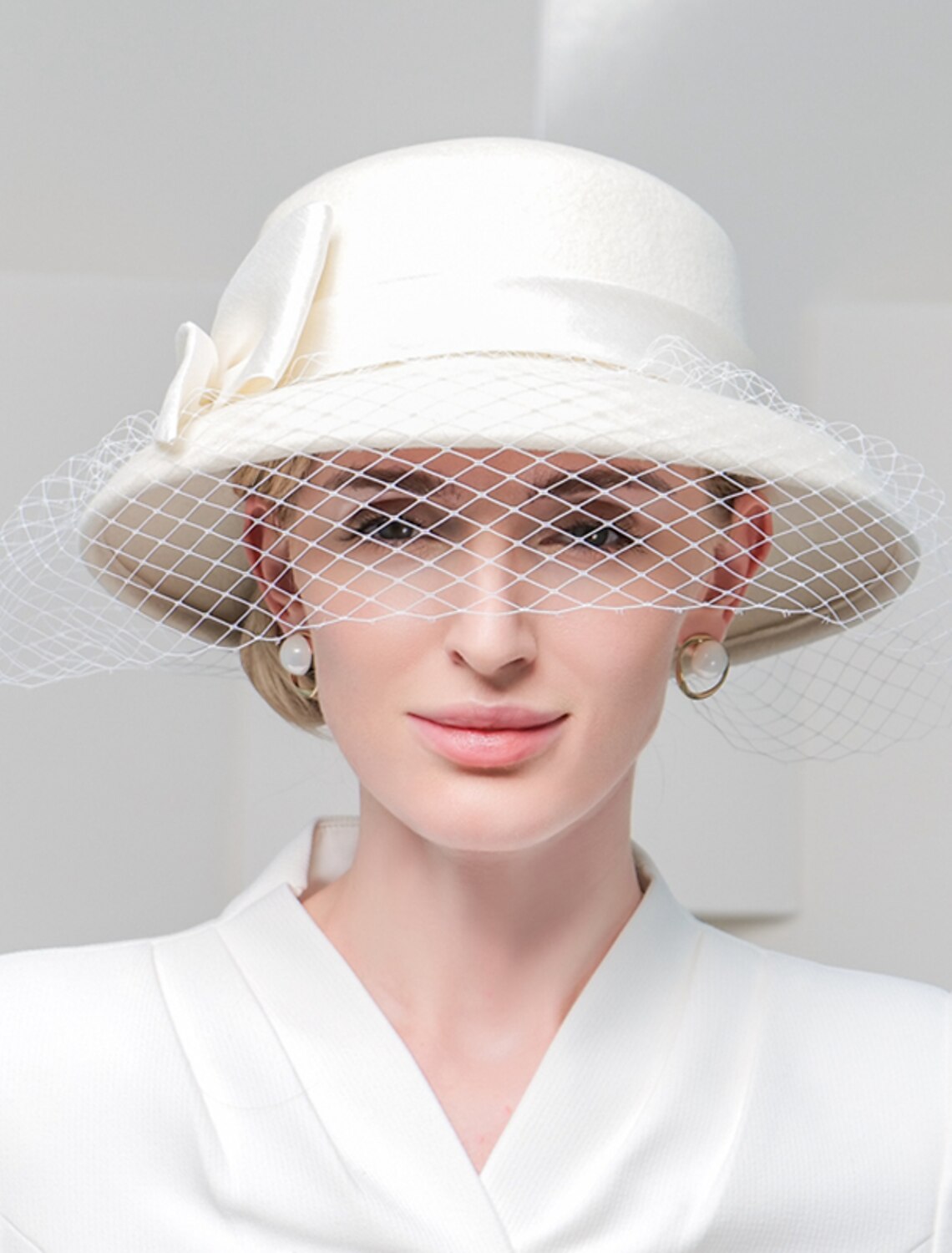 DingJiDress Autumn and Winter New British Versatile Wool Women's Banquet Mesh Winter Hat