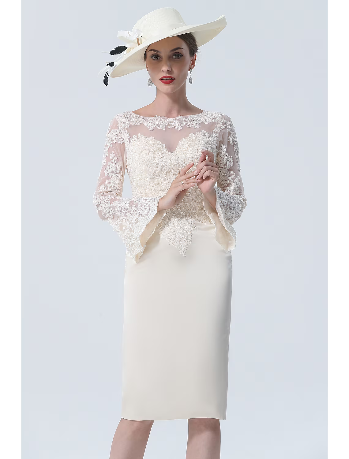 Mother of the Bride Dress Vintage Plus Size Elegant Knee Length Satin Lace Long Sleeve with Lace