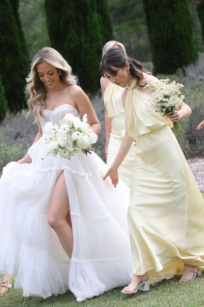Elegant Yellow Sheath Halter with Twist Knot Sleeveless Backless Low Cost Floor Length Bridesmaid Dresses