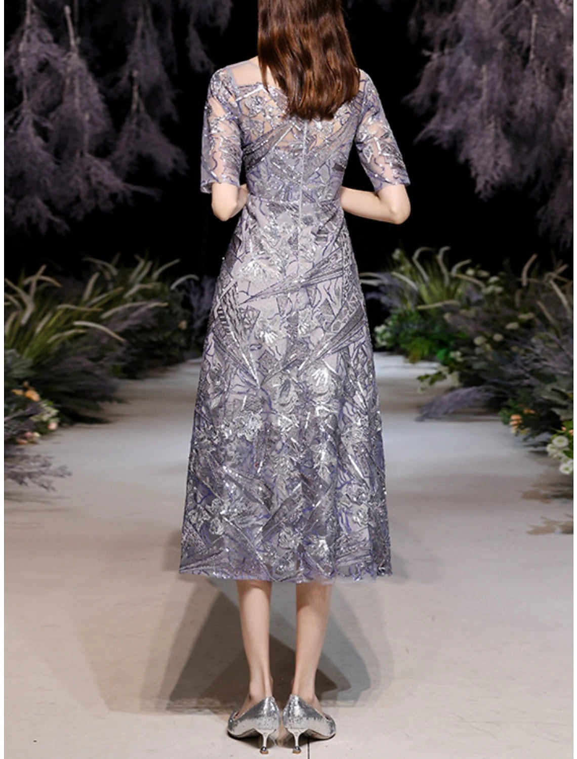 Sheath / Column Mother of the Bride Dress Wedding Guest Party Sparkle & Shine Petite Scoop Neck Tea Length Sequined Half Sleeve