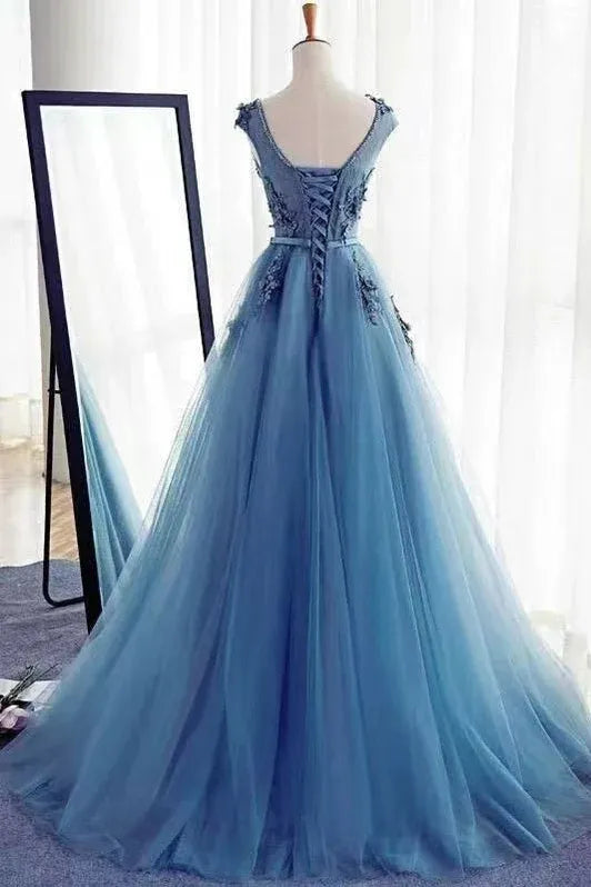 Elegant Ball Gown Round Neck Cap Sleeve Applique Dusty Blue Floor-Length Prom Dresses
