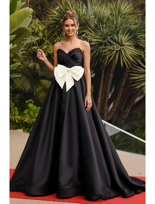 Elegant Ball Gown Strapless Pleated Bow Satin Black Maxi Prom Dress With Train