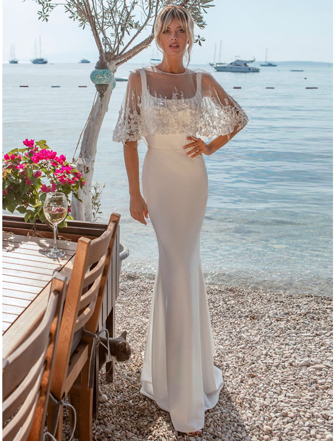 Beach Open Back Casual Wedding Dresses Sleeveless Square Satin With Buttons Beading
