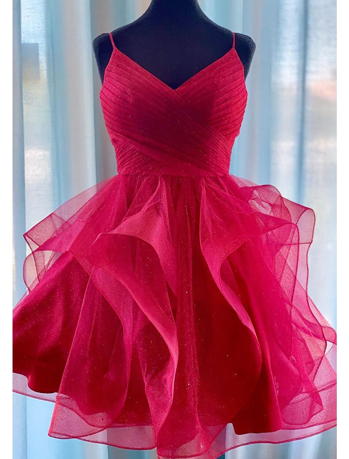 Ball Gown Homecoming Dresses Glittering Mini Dresses Puff Tiered Dresses Sleeveles Spaghetti Strap Tulle