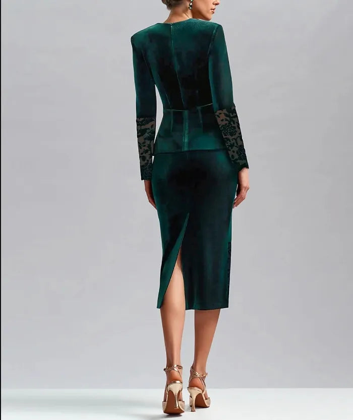 DingJiDress November December Autumn Winter Wedding Guest Dress Sheath / Column Dress Suit Elegant Square Neck Tea Length Velvet Long Sleeve with Solid Color Mother of the Groom / Bride Dresses