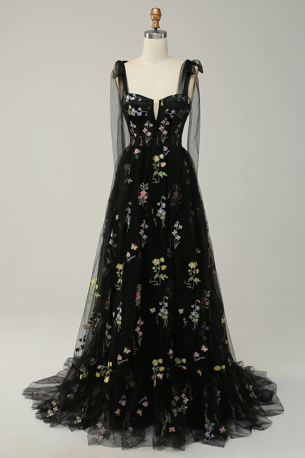 DingJiDress Green Tulle A Line Corset Plus Size Prom Dress with Embroidered