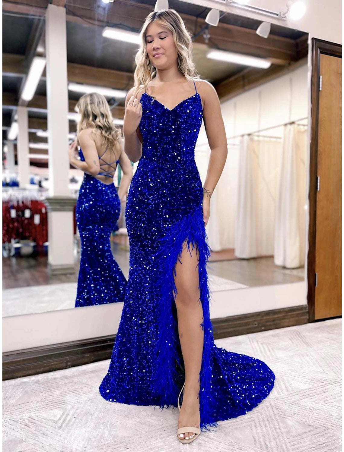 Mermaid / Trumpet Prom Dresses Sparkle & Shine Dress Formal Court Train Sleeveless V Neck Sequined Backless with Sequin