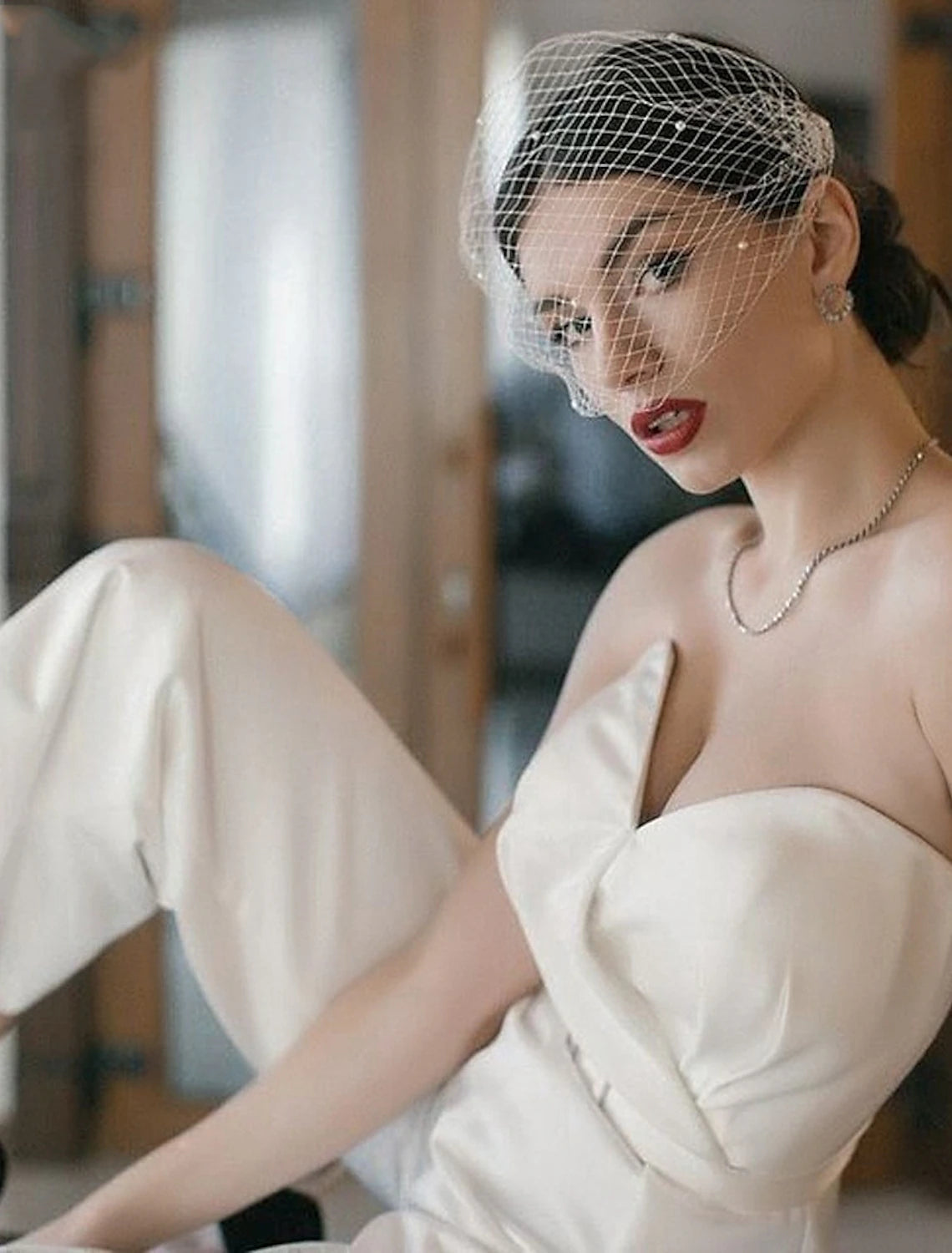 DingJiDress One-tier Pearls / European Style Wedding Veil Blusher Veils / Birdcage Veils with Faux Pearl Tulle