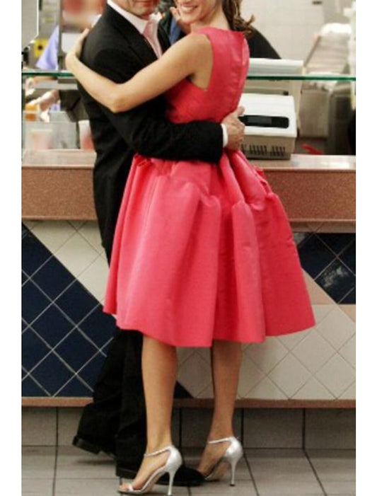 A-Line Homecoming Dresses Celebrity Style Dress Party Wear Cocktail Party Knee Length Sleeveless Jewel Neck Satin with Bow(s)