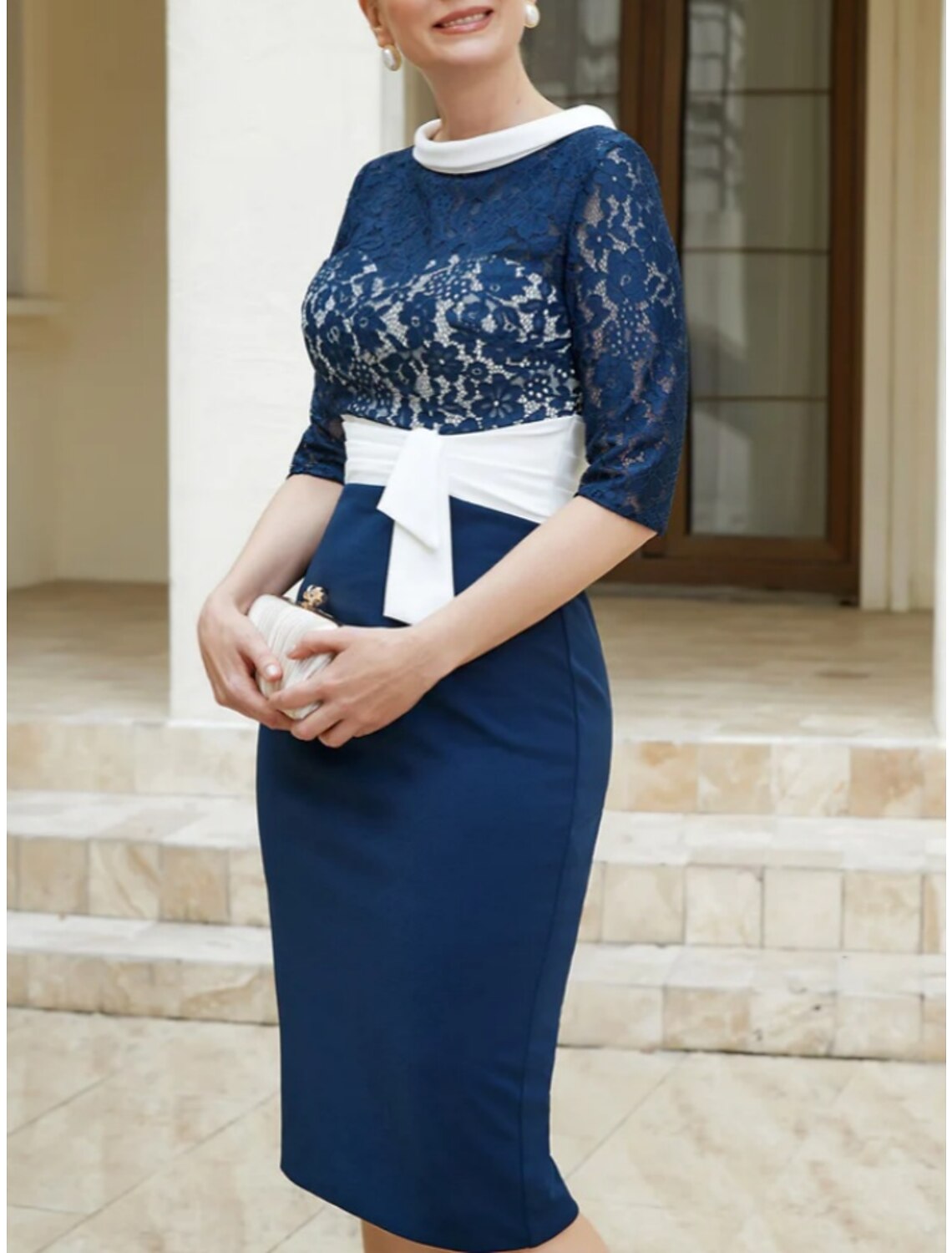 A-Line Mother of the Bride Dress Wedding Guest Elegant Petite Scoop Neck Knee Length Stretch Chiffon Half Sleeve with Lace Bow(s)