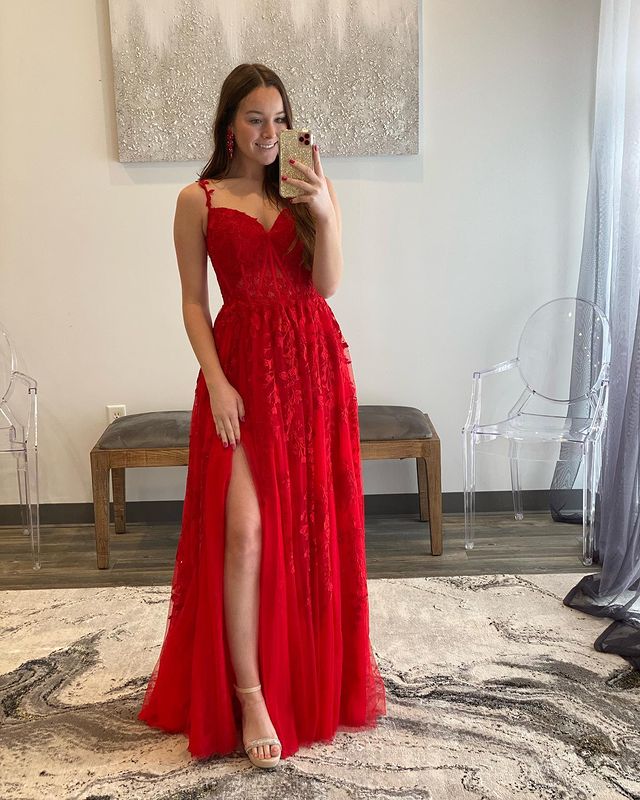 DingJiDress Beautiful A Line Spaghetti Straps Sweetheart Red Tulle Prom Dresses with Appliques & Slit