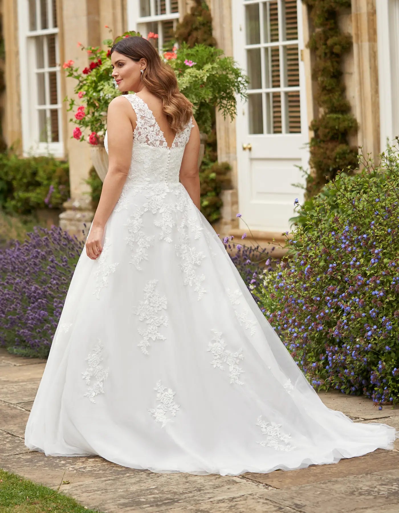 DingJiDress a classic floral lace a-line with button fastening