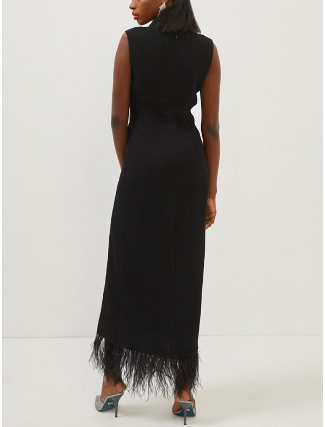 Sheath / Column Evening Gown Black Dress Elegant Dress Formal Ankle Length Sleeveless High Neck Stretch Fabric with Feather Slit