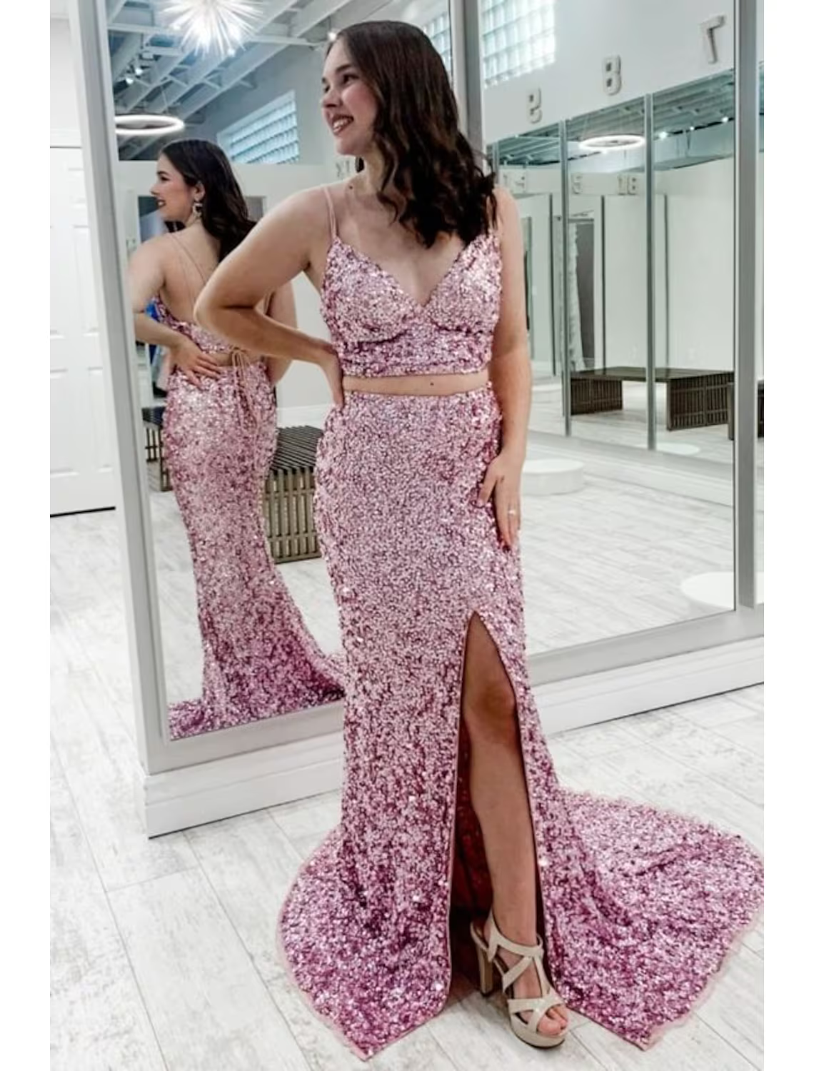 Prom Dresses Sparkle Shine Dress Party Wear Sleeveless Strap Sequined Backless with Sequin Slit
