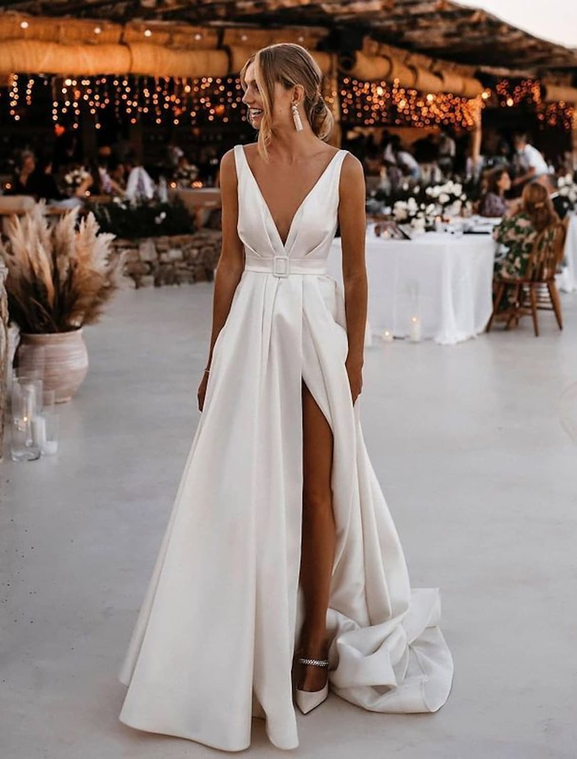 Beach Open Back Casual Wedding Dresses A-Line Sleeveless V Neck With Sashes Sash Ribbon