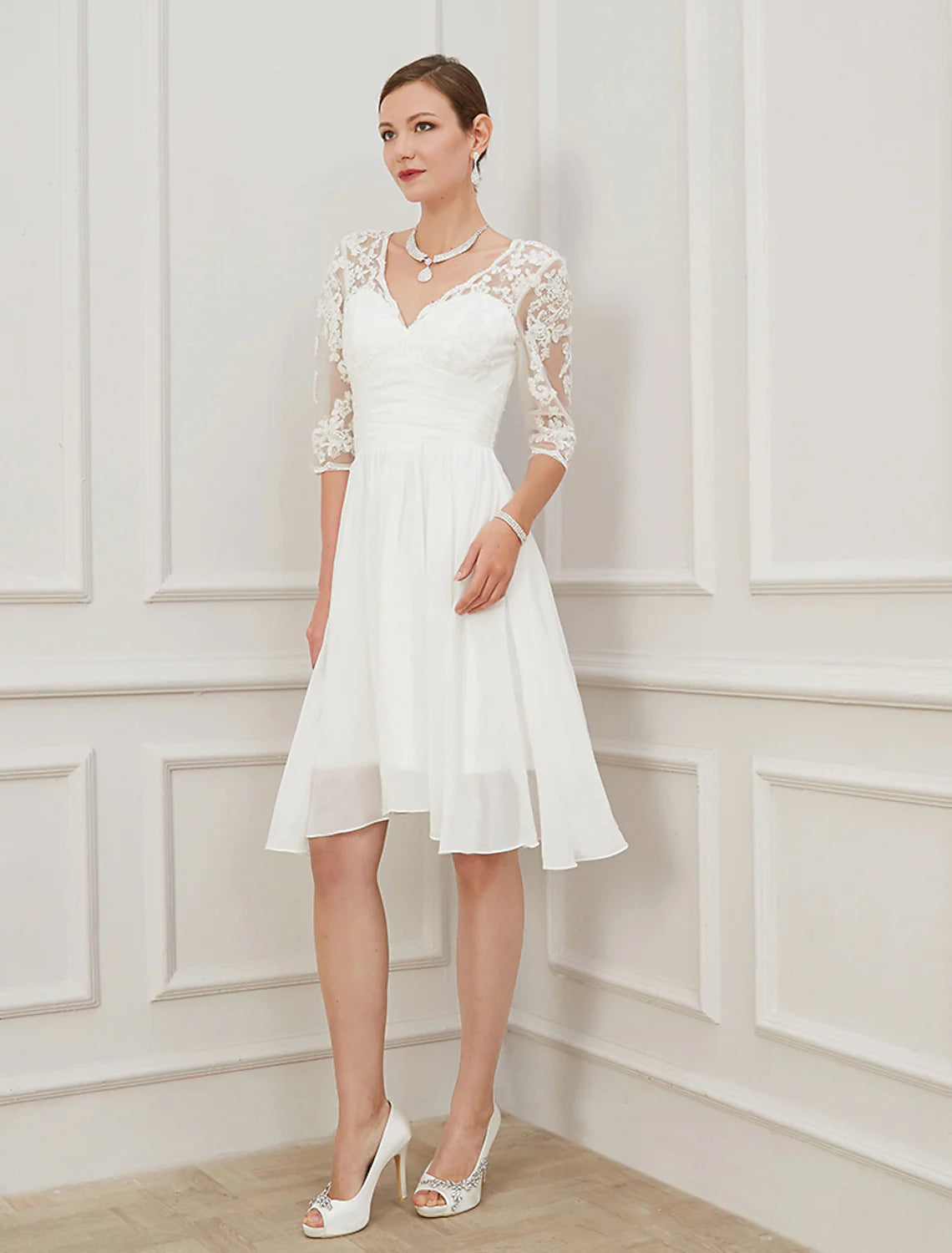 Bridal Little White Dresses Wedding Dresses Knee Length A-Line Half Sleeve V Neck Chiffon Draping Appliques