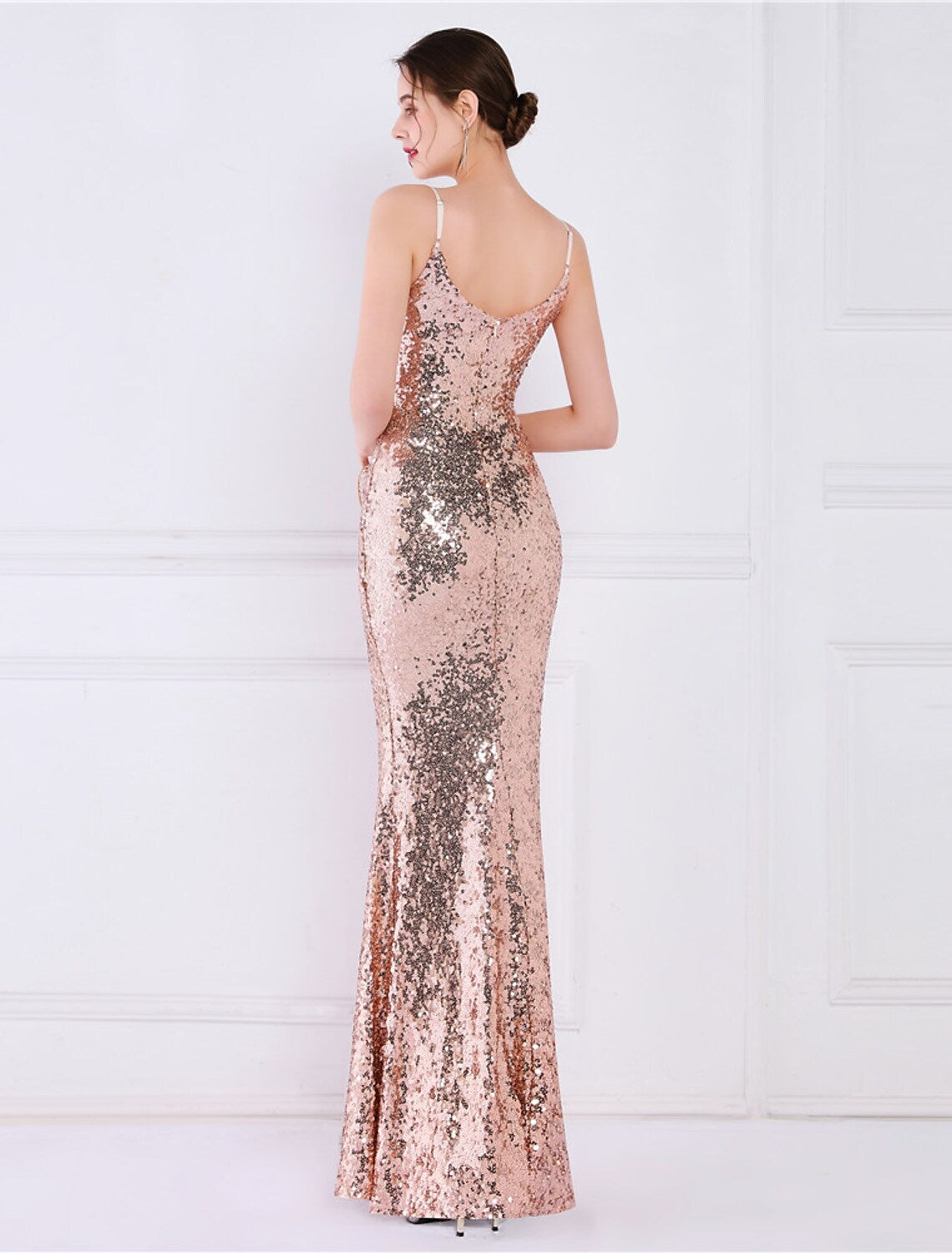 Evening Gown Elegant Dress Wedding Floor Length Sleeveless Strap Sequined V Back