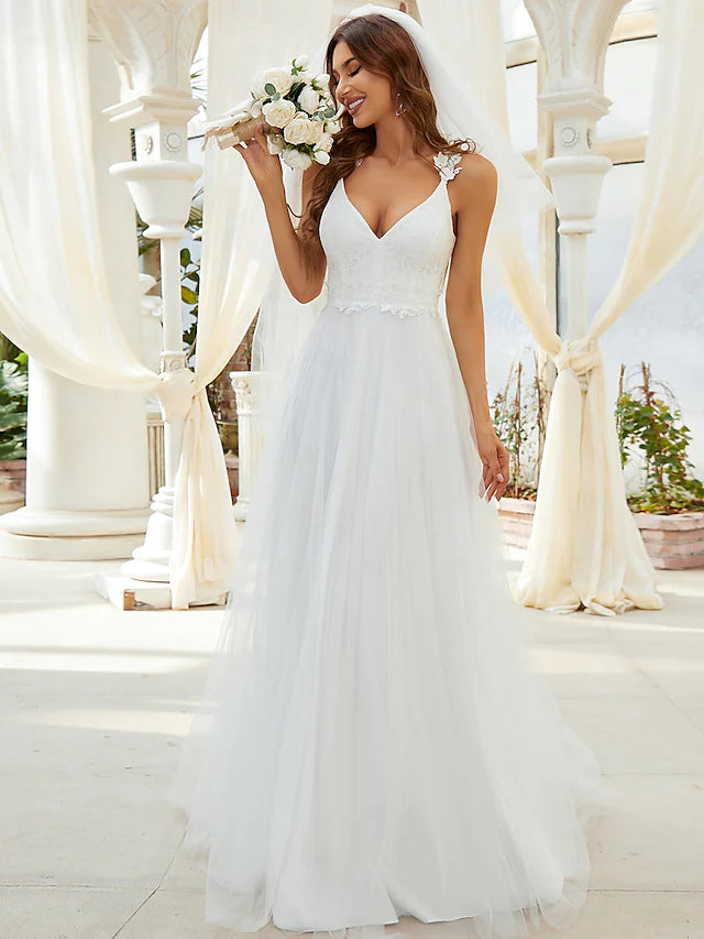 Beach Open Back Casual Wedding Dresses Floor Length A-Line Sleeveless V Neck Tulle Crystals Appliques