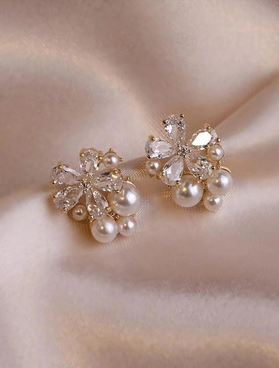 DingJiDress Clear White Fine Jewelry Classic Flower Stylish Earrings Jewelry Gold For Wedding Party 1 Pair