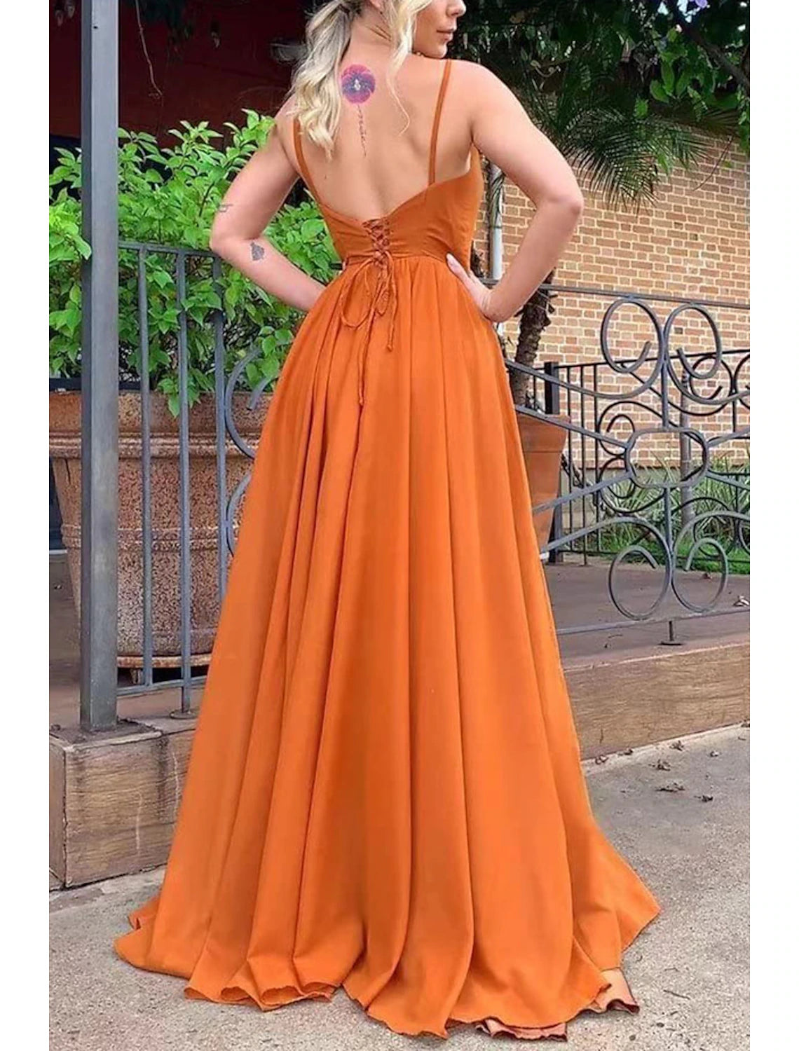 A-Line V Neck Bridesmaid Dresses for Wedding with Slit Chiffon Pleated Long Formal Evening Gowns