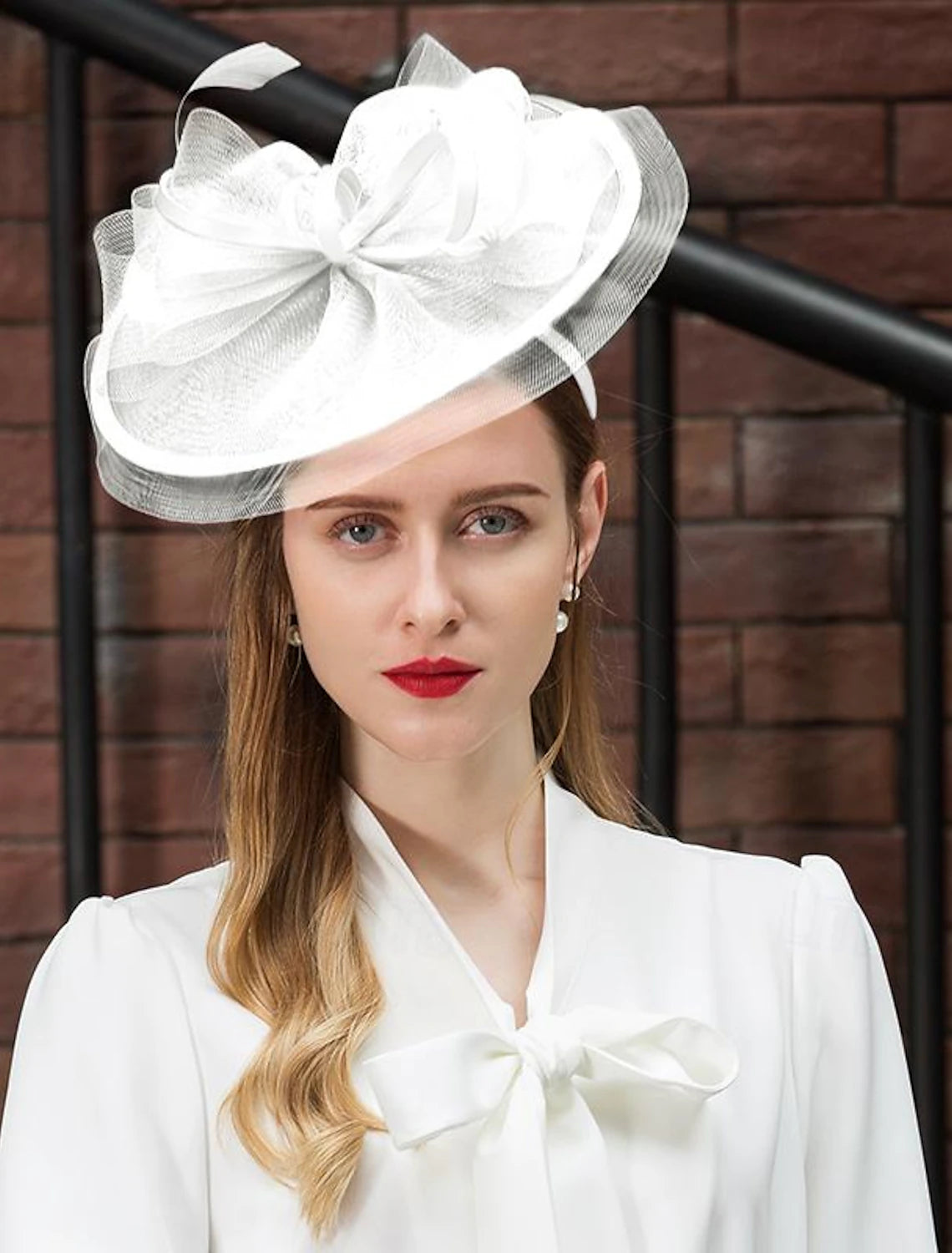 DingJiDress Fascinators Hat Tulle Net Hat Top Hat Wedding Tea Party Elegant Wedding With Feather Bowknot Headpiece Headwear