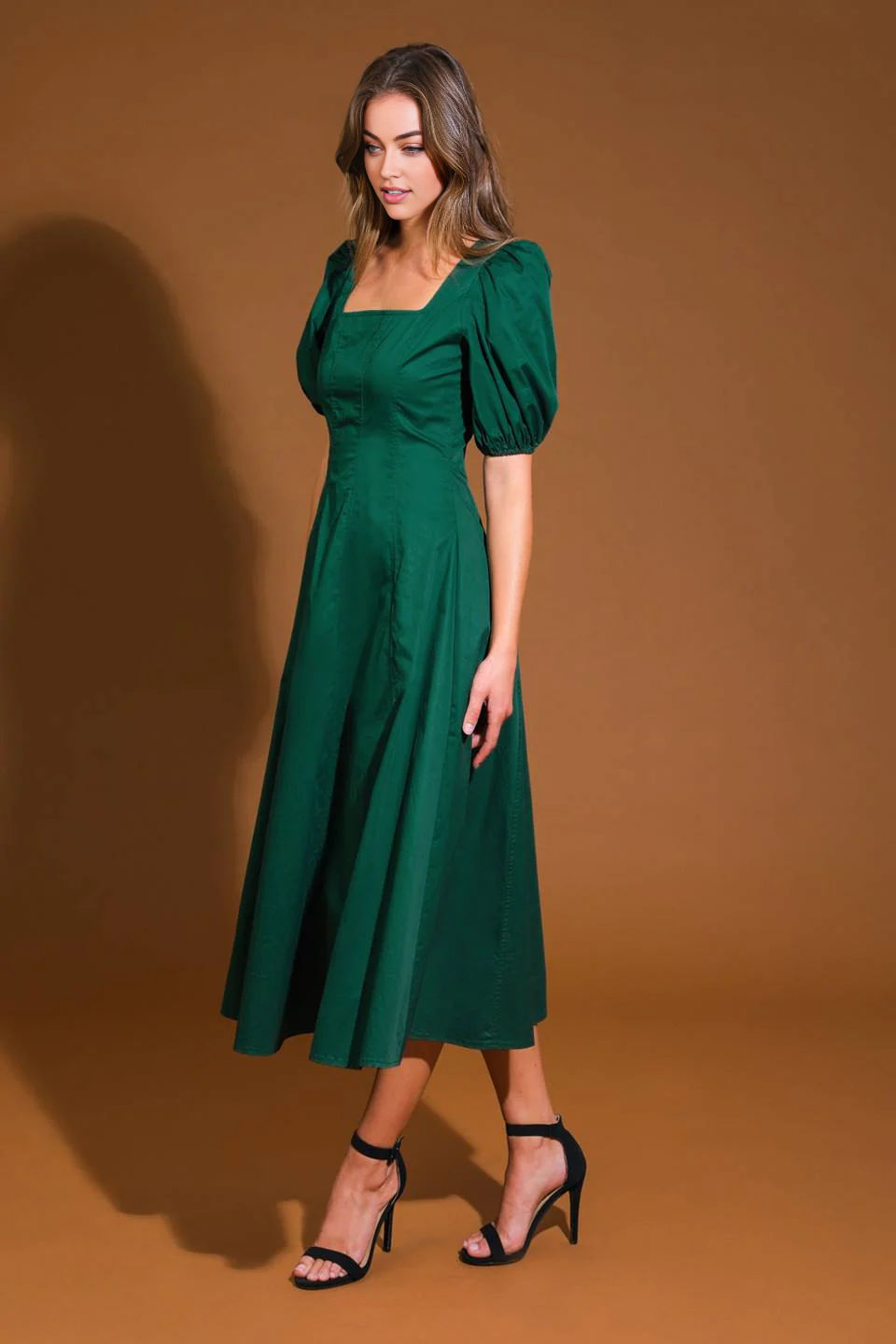 DingJiDress November December Wedding Guest Dress Square Neck short sleeve Medium Long Styles Elegant Formal Simple Party Dress