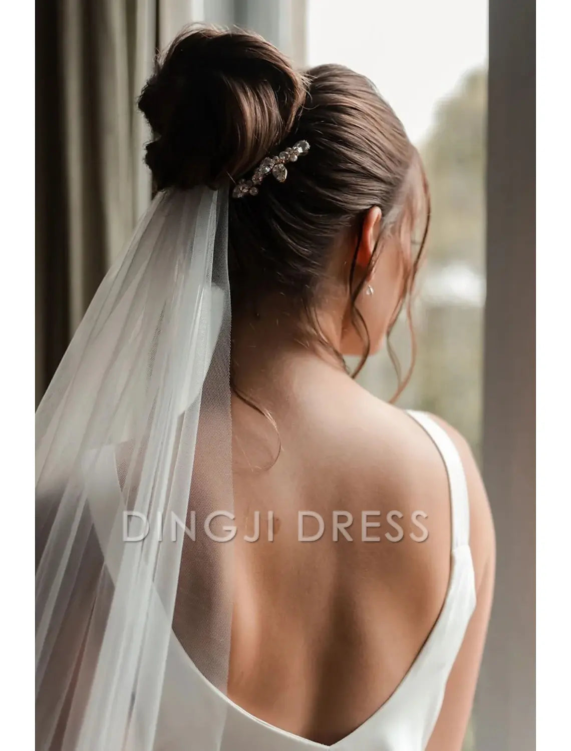 Ding Ji One-tier Formal Style Simple Classic Timeless Wedding Veil Chapel Veils Pure Color Tulle Fantastic Veil