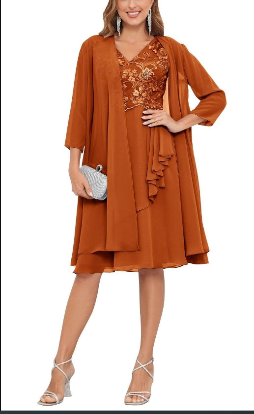 Mother of the Bride or Groom Dresses Two Pieces Knee Length Lace Chiffon Formal Dress Wedding Guests Dresses