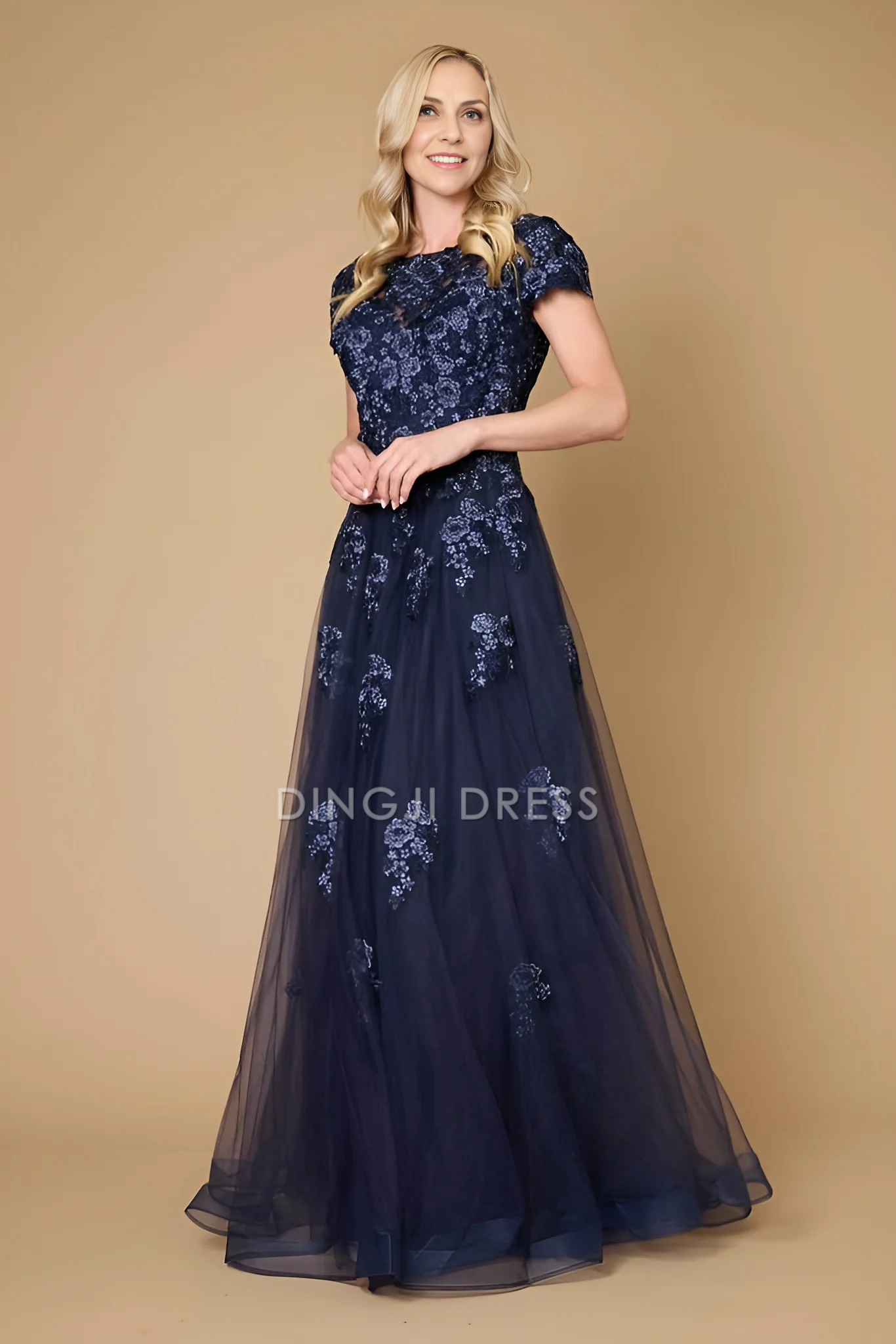 DingJiDress Evening Dress Elegant A Line Short Sleeves Lace Applique Exquisite Long Mother Of The Bride Dress