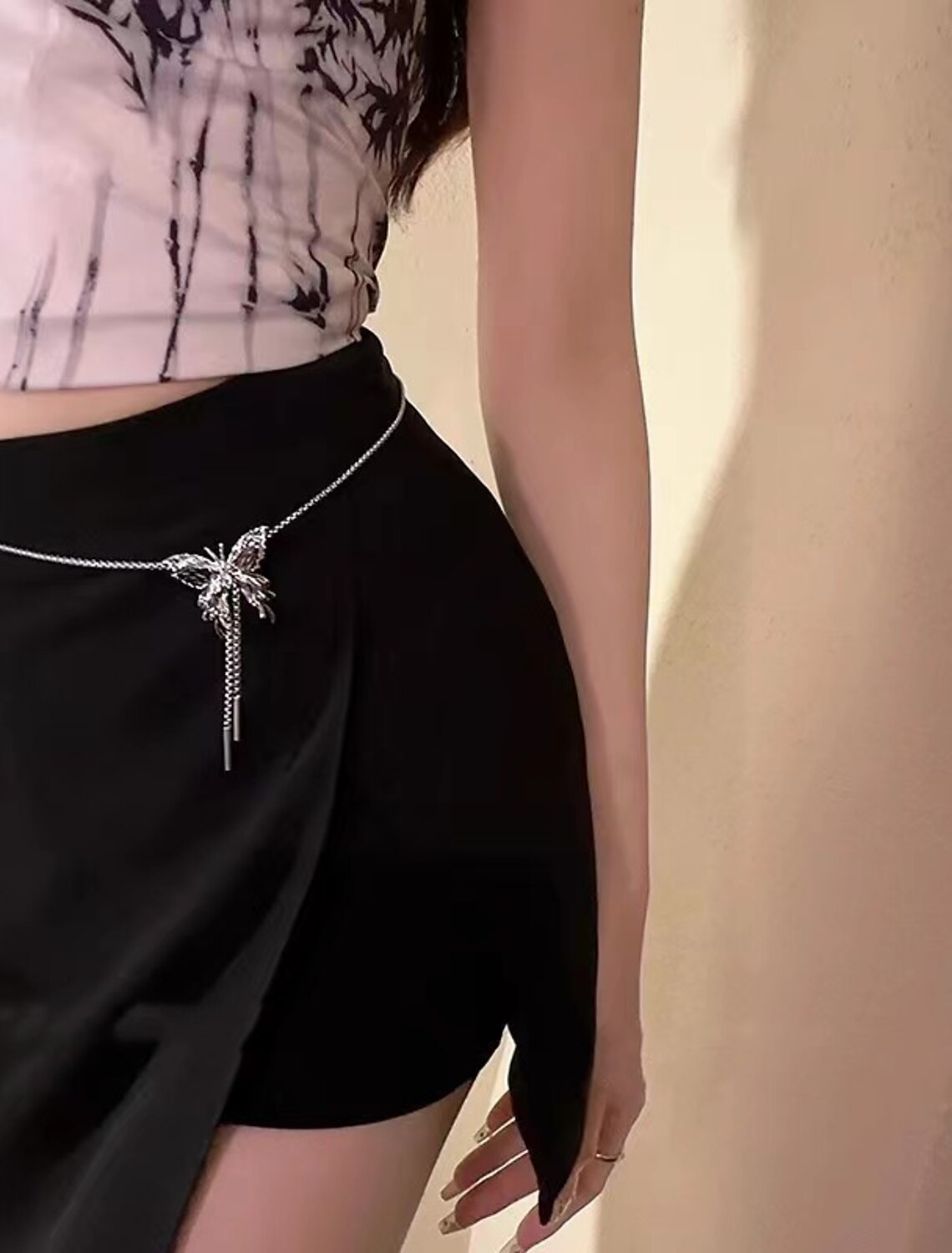 DingJiDress Necklace Chrome Women's Fashion Modern Butterfly Cute Cool Geometric Necklace For Party Gift