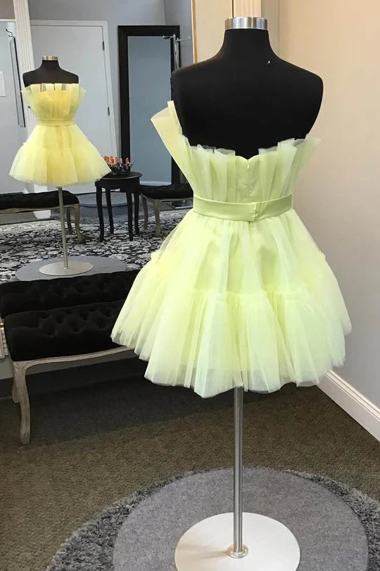 DingJiDress Strapless A-Line Fashionable and Beautiful Homecoming Dress Tulle Light Yellow