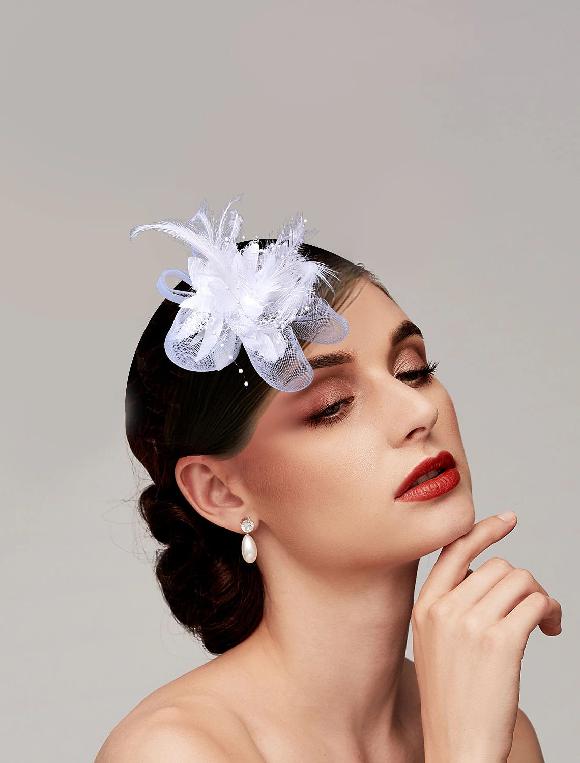 DingJiDress Vintage Style Elegant & Luxurious Tulle / Feathers Fascinators / Hats / Headwear with Floral / Beading 1PC Wedding / Ladies Day / Melbourne Cup Headpiece