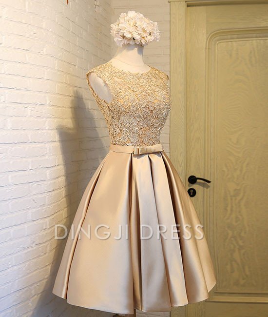 DingJiDress Short Prom Dress Elegant A Line V Neck Sleeveless Satin Graduation Dress Lace Appliques Cute Best Selling Homecoming Dress