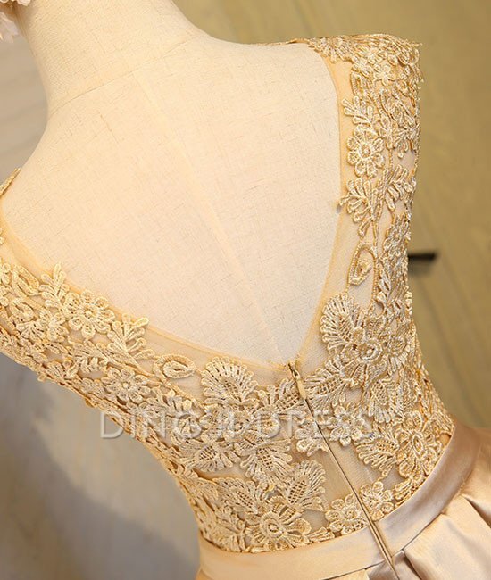 DingJiDress Short Prom Dress Elegant A Line V Neck Sleeveless Satin Graduation Dress Lace Appliques Cute Best Selling Homecoming Dress