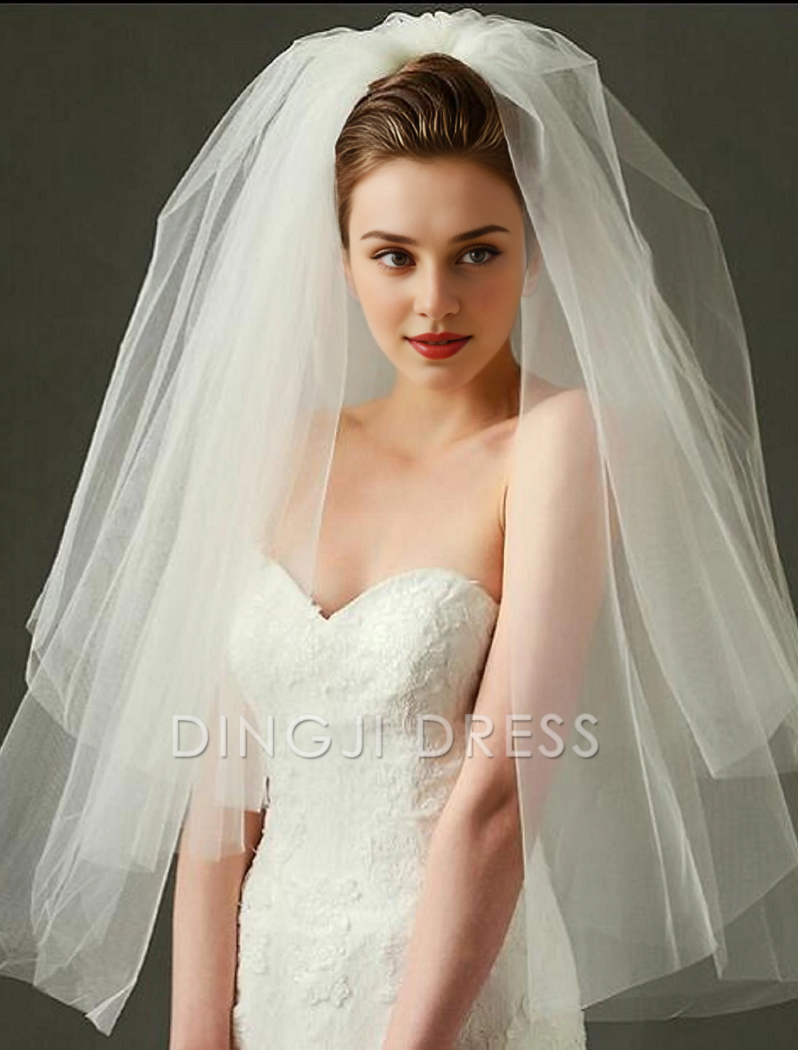 Ding Ji Two-tier Cut Edge Wedding Veil Blusher Veils Fingertip Veils Tulle dress to impress Romantic Veil