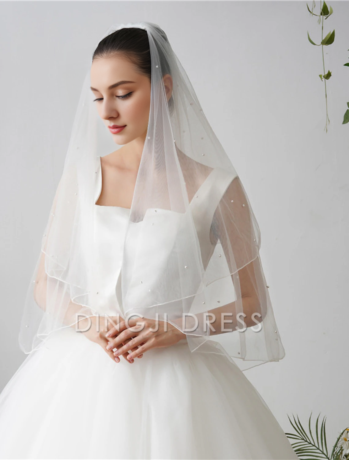 DingJi High Quality Two-tier Pearls Wedding Veil Fingertip Veils Faux Pearl 84.65 in (215cm) Tulle Hot Sale Veil