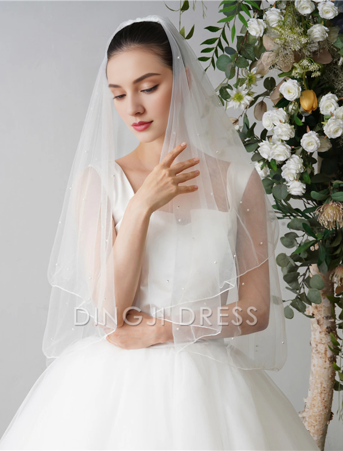 DingJi High Quality Two-tier Pearls Wedding Veil Fingertip Veils Faux Pearl 84.65 in (215cm) Tulle Hot Sale Veil